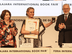 Es la segunda mujer en recibir dicha distinción, la primera fue la Dra. María Isabel Grañén Porrúa (2012). EL INFORMADOR/A.NAVARRO