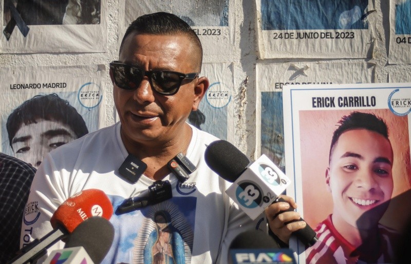 El también líder activista encontró el cuerpo de su hijo en Tijuana luego de que este desapareciera en junio 2019. EFE/&nbsp;Joebeth Terríquez