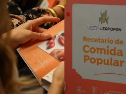 Esta obra recopila una rica variedad de platillos representativos de las familias y comunidades de la región, que son preparados para festividades u ocasiones especiales, destacando ingredientes y prácticas comunes en el municipio. CORTESÍA