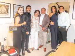 Mónica Rodríguez, Gonzalo Barrera, Soledad Cerda, Jorge Barrera, Leonora Flores y Jorge Barrera Jr. GENTE BIEN JALISCO / J. Soltero