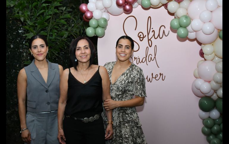 Ana Lucia, Ana Escarcega y Ana Fernanda Gutiérrez. GENTE BIEN JALISCO / M. Rached