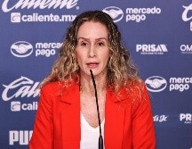 Nelly Simón, directora deportiva de Chivas femenil, durante la presentación de Antonio Contreras, como nuevo director técnico. IMAGO7