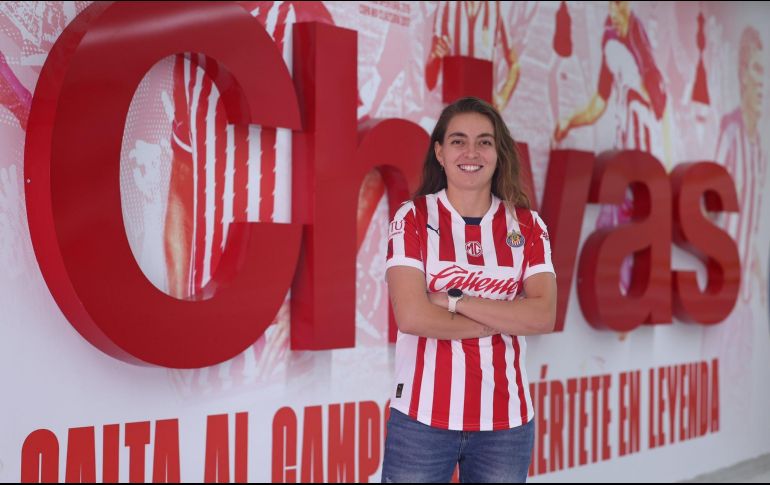 Daniela Calderón, delantera de 27 años, jugará con el Guadalajara en el siguiente torneo. X/ @ChivasFemenil.