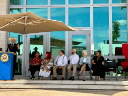 Ken Salazar inauguró hoy en Mérida el nuevo consulado de Estados Unidos en Yucatán. X/@USAmbMex