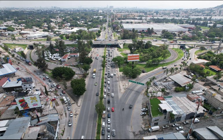 De las 6:00 a las 9:00 habrá más carriles disponibles de sur a norte; de las 16:00 a las 19:00 la prioridad estará de norte a sur. EL INFORMADOR/Archivo