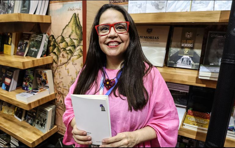 Gabriela Villa. La escritora llenó de poesía a la FIL, durante la presentación de su nuevo libro. EL INFORMADOR/A. Navarro