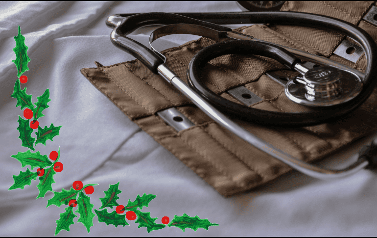 Aunque la temporada navideña está llena de alegrías y celebraciones, también trae consigo riesgos para la salud física y emocional. UNSPLASH / M. Leal