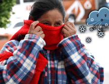 Es importante vestirse con varias capas de ropa que atrapen el calor, pero que ayuden a prevenir la sudoración, porque eso hará que se sienta más frío. NTX / ARCHIVO