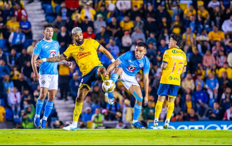 Las emociones se dejaron de lado en el Clásico Joven del jueves pasado, por lo que se espera que, para este próximo duelo, las acciones estén más intensas por las aspiraciones de ambas escuadras. IMAGO7.