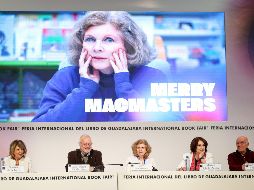 Durante el homenaje, MacMasters compartió su asombro y gratitud ante el reconocimiento. EL INFORMADOR/ H. FIGUEROA.