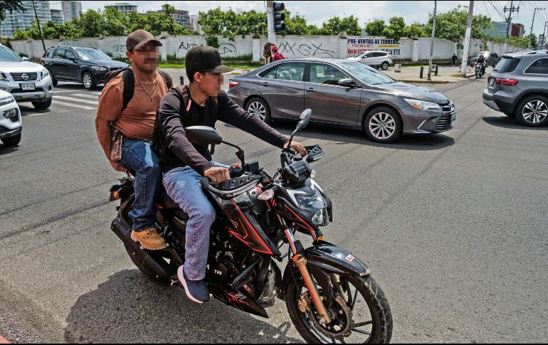 Motociclistas serán vigilados para que cumplan con los reglamentos y tengan sus placas y documentos en orden. EL INFORMADOR/Archivo