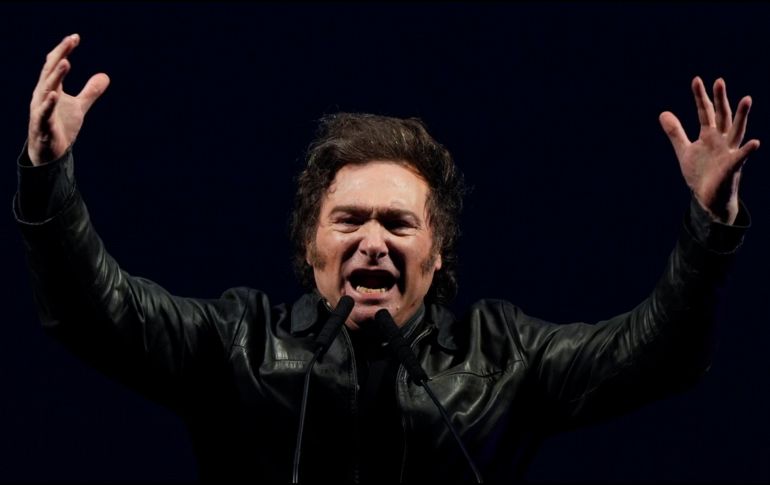 Al igual que otros líderes de extrema derecha, Milei se había pronunciado a favor de la libre portación de armas durante su campaña. AP / Archivo