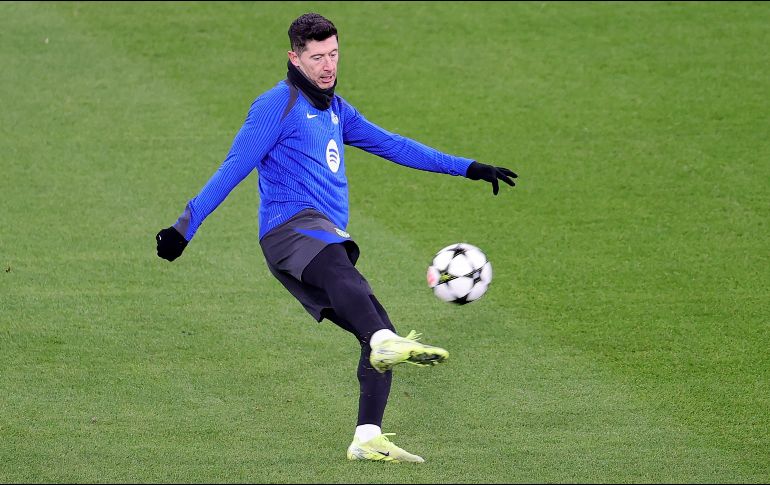 Robert Lewandowski se medirá frente a uno de sus ex equipos en un duelo trascendental de esta Champions League. EFE/F. Vogel