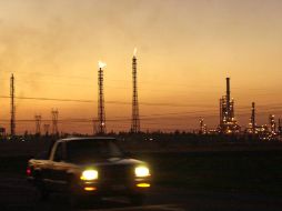 El fuego presuntamente inició en el área de Separación de Aceites, cerca de la puerta 5. AP/Archivo