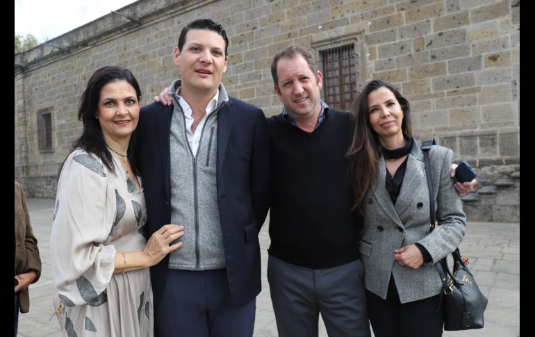 Marcela Morales, Pablo Flores, José Zuloaga y Gilda Chávez. GENTE BIEN JALISCO / C. Jimeno
