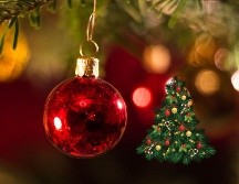 El rojo, verde y el dorado son colores representativos de la navidad y cada uno tiene un significado en la percepción de la mente humana.ESPECIAL/Pexels y Canva