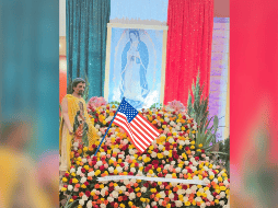 Celebran a la Virgen con tradicionales flores, cantos y danzas en la iglesia Holy name of Jesus en Texas. ESPECIAL/Cortesía