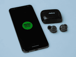 A través de sus melodías y propuestas innovadoras, estos álbumes debut han dejado huella en la industria musical.  PEXELS