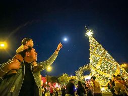 Acude al Festival Ilusionante el cual estará abierto al público hasta el próximo 6 de enero. EL INFORMADOR/ H. Figueroa