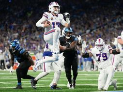 Josh Allen acumula cinco envíos de anotación y cinco anotaciones por tierra en dos juegos. ESPECIAL