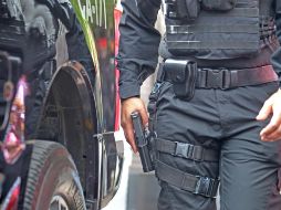 Mal preparados y mal pagados, los policías son vulnerables ante los criminales que someten, con las armas o el dinero, a gobiernos municipales. SUN/ ARCHIVO