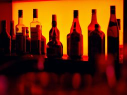 Handshake Speakeasy abrió hace cuatro años en plena pandemia y ha conseguido expandirse, con un equipo de 34 personas involucradas en todas las actividades, que cada día cambian sus funciones. ESPECIAL/ Foto de Sérgio Alves Santos en Unsplash