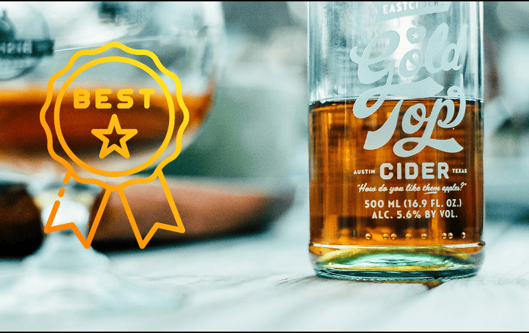 Toma en cuenta que las sidras comerciales tienden a ser más espumosas, mientras que las artesanales tienen una textura más plana y natural. UNSPLASH / J. Peterson