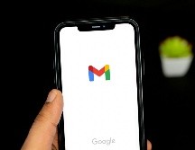 La implementación de passkeys por parte de Google marca un avance importante en la manera en que los usuarios protegen sus datos en línea. UNSPLASH / S. Feyissa