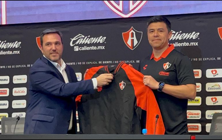 Gonzalo Pineda recordó su etapa como futbolista del Guadalajara y otros equipos del fútbol mexicano. EL INFORMADOR.