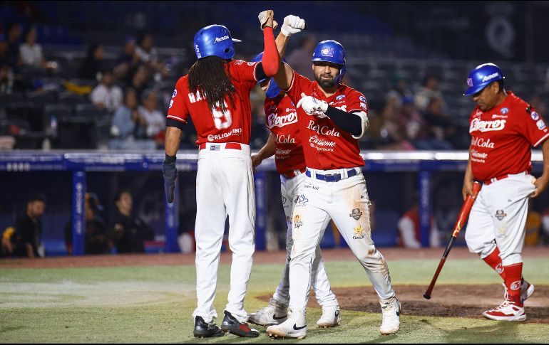 En esta segunda vuelta, los Charros han ganado seis de siete series jugadas, lo que los deja con una marca positiva de 14-7 y cerca de llegar enrachados a Playoffs. CORTESÍA/ Charros de Jalisco.