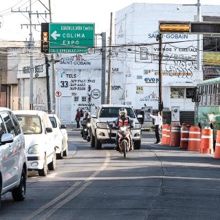 Implementan nuevo operativo de contraflujo en González Gallo y Héroes Ferrocarrileros