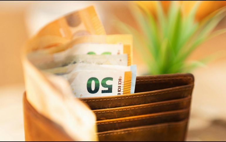 Al momento de elegir un crédito, muchas personas optan por aquellos que ofrecen las tasas de interés más bajas. PEXELS/ Jakub Zerdzick