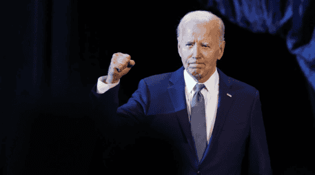 Esta acción del presidente llega poco más de un mes antes de que esté programado dejar el cargo. EFE / ARCHIVO