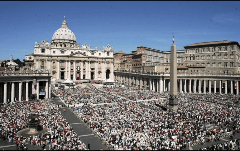 El propio Francisco ha reconocido la paradoja del Jubileo en la vida cotidiana de los residentes en la ciudad. EFE / ARCHIVO