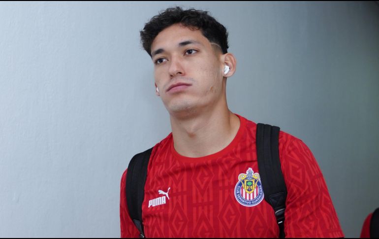 Jesús Orozco Chiquete, de Chivas, previo a un partido en el estadio Akron. IMAGO7