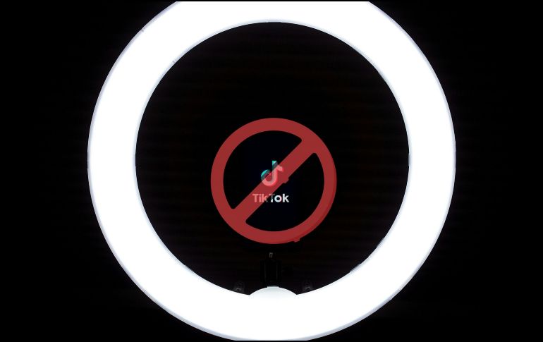 Este país prohibirá TikTok por sus efectos nocivos en las infancias. ESPECIAL / UNSPLASH Solen Feyissa