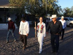 Antes, el secretario de Agricultura informó a través de sus redes sociales que como parte de la gira de trabajo con la titular del Ejecutivo, en privado, el funcionario federal, se reunión con productores sonorenses. ESPECIAL / GOBIERNO DE MÉXICO