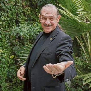 Inicia el 2025 lleno de carcajadas con Teo González