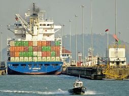 El Canal de Panamá está en la mira de la política comercial de Donald Trump. AP