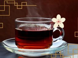 El té de hierbas chino no es solo una bebida, sino una herramienta terapéutica integral que busca equilibrar el cuerpo y la mente. CANVA