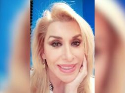 Dulce se convirtió en una de las voces más emblemáticas de la balada romántica en México. ESPECIAL / Instagram / dulcelacantante