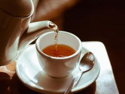 La pasiflora, conocida como la flor del maracuyá, es una planta muy valorada por sus múltiples propiedades medicinales. ESPECIAL / CANVA