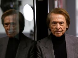 Tras ser internado, se suspendieron los dos conciertos que Raphael iba a ofrecer en el WiZink Center de Madrid la semana pasada, y hoy su oficina de representación informó de la cancelación del fin de la gira Victoria 2025. EFE / ARCHIVO