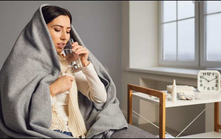 Actuar rápidamente al primer signo de un resfriado puede marcar la diferencia. Los remedios caseros mencionados pueden ayudarte a aliviar los síntomas y acelerar tu recuperación de manera natural. CANVA