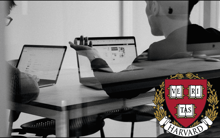 Adoptar estos principios del Método de Harvard permite negociar de manera estratégica. UNSPLASH / charlesdeluvio