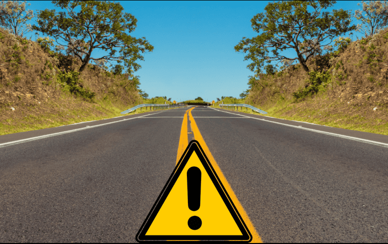 México cuenta con 176 mil 984 kilómetros de carreteras pavimentadas. ESPECIAL/CANVA