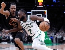 Jaylen Brown anotó 44 puntos, logrando un récord de temporada. AP/ Archivo