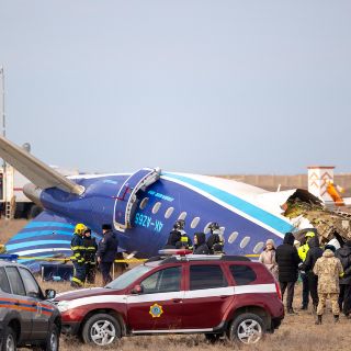 Putin admite que el sistema antiaéreo ruso estaba activo durante accidente de avión de Azerbaiyán