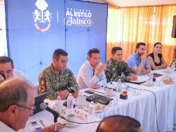 El gobernador señaló que se reforzarán los operativos en terminales de autobuses para verificar que se cumplan las medidas preventivas acordadas con empresarios y trabajadores del ramo transportista. ESPECIAL.