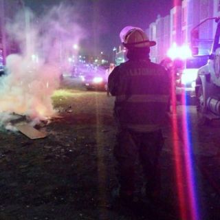 Sofocan fogatas y decomisan más de 100 kilos de pirotecnia en Tlajomulco tras fiestas decembrinas